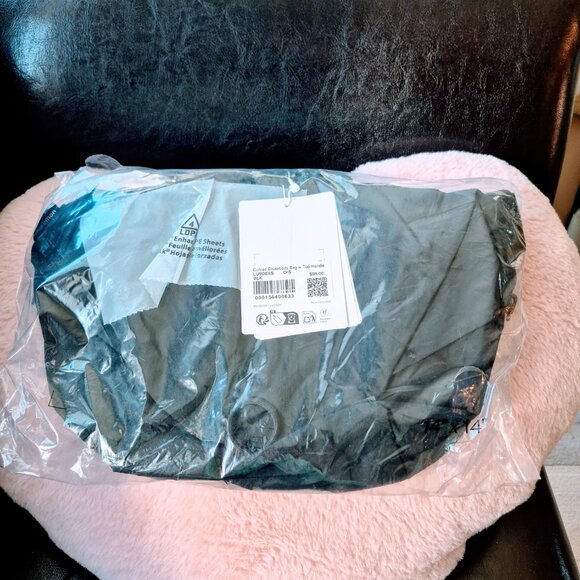 Lululemon Curved Crossbody Bag with Top Handle 3L in Black, BNWT - Picture 8 of 8